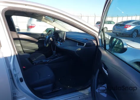 2020 Toyota Corolla Le из США, поврежденный, VIN 5YFEPRAEXLP106384